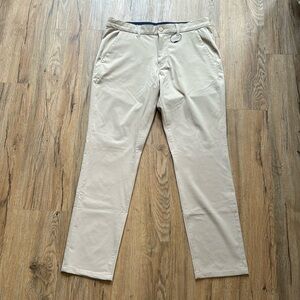 Mizzen + Main Helmsman Chino Pant - Khaki